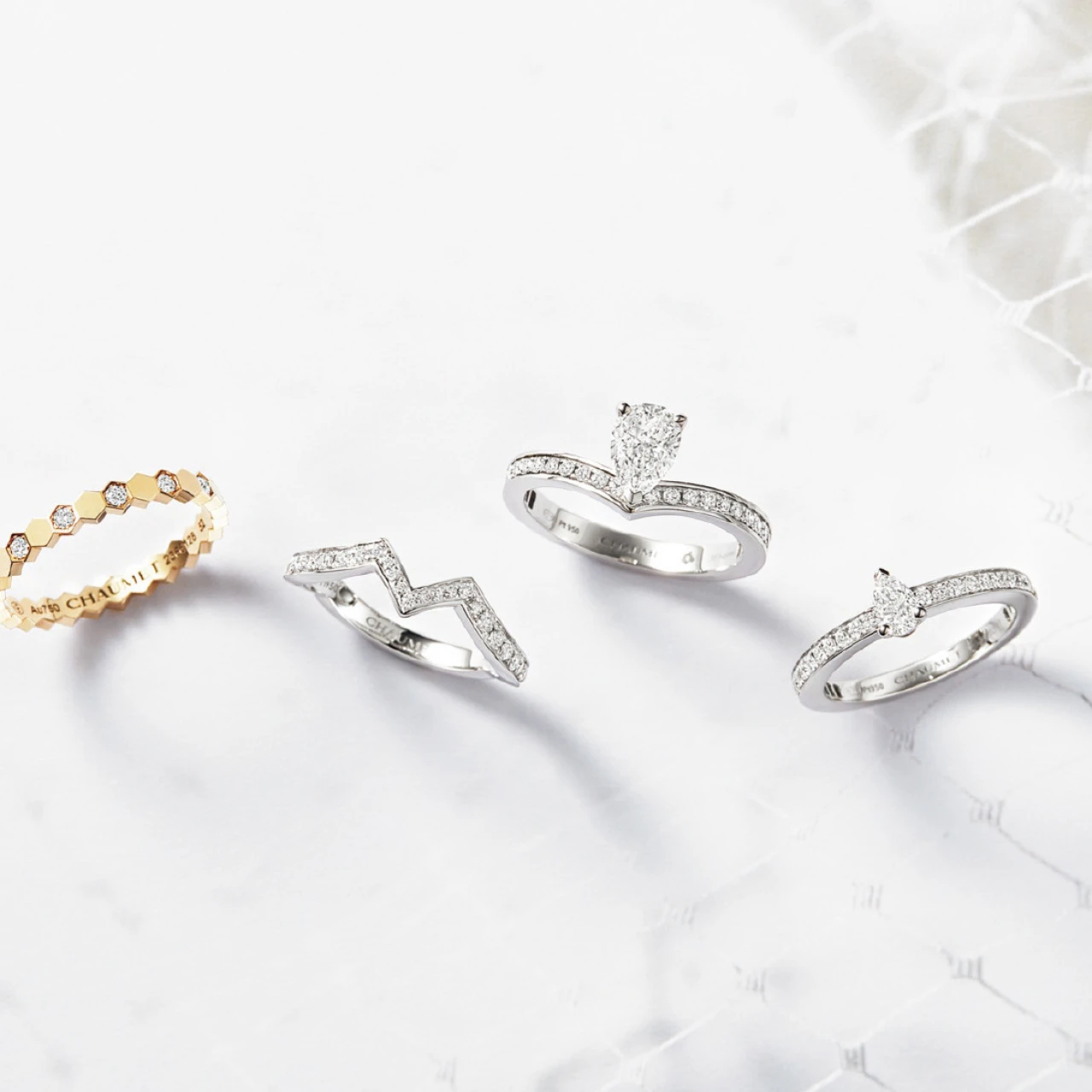 【ショーメのウエディングリング】高貴さと可愛げを併せ持った至高のジュエリーに心ときめく