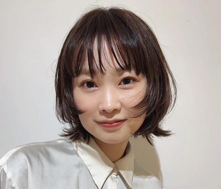 【ボブ・30代～40代大人の髪型】涼しい髪型！外ハネレイヤーボブ