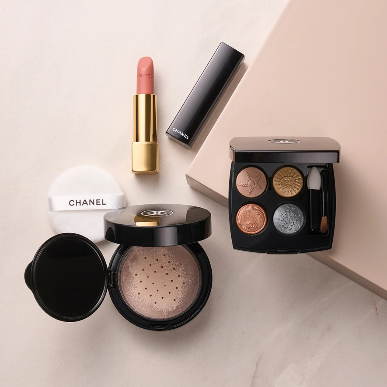 【シャネル秋新色メイク】2025年秋新色だけで作る、大人におすすめな「ニュアンスグレーメイク」　ヘアメイクアップアーティスト河嶋希さんが教えます！