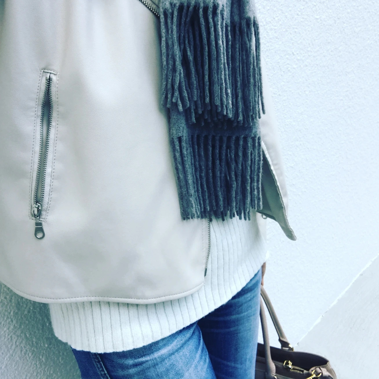 GUのホワイトライダースで柔らかい雰囲気に♡