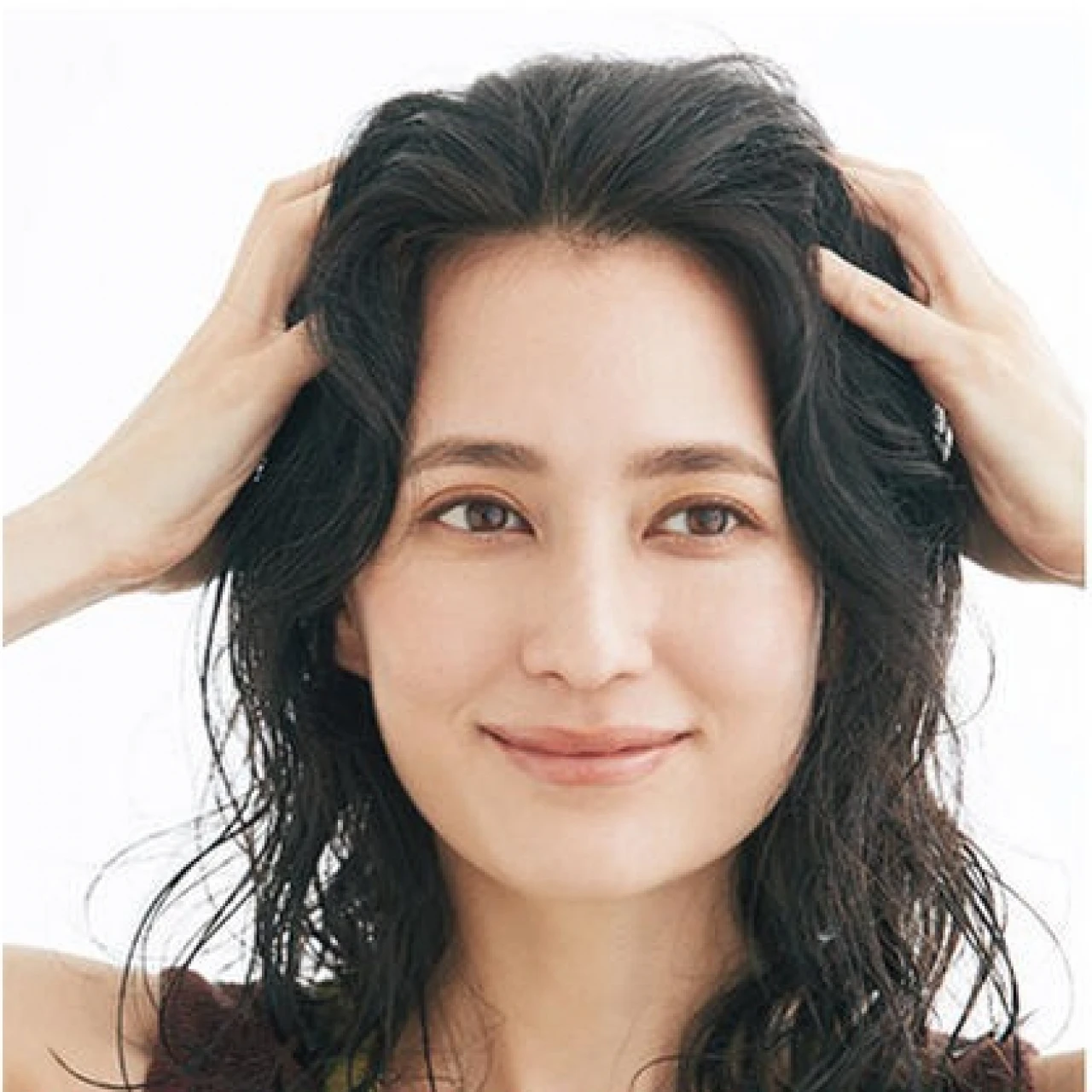 【オトナの髪は夏に老ける！】35歳が分かれ目。紫外線、皮脂、乾燥…加速するダメージをケアするのはこれ！
