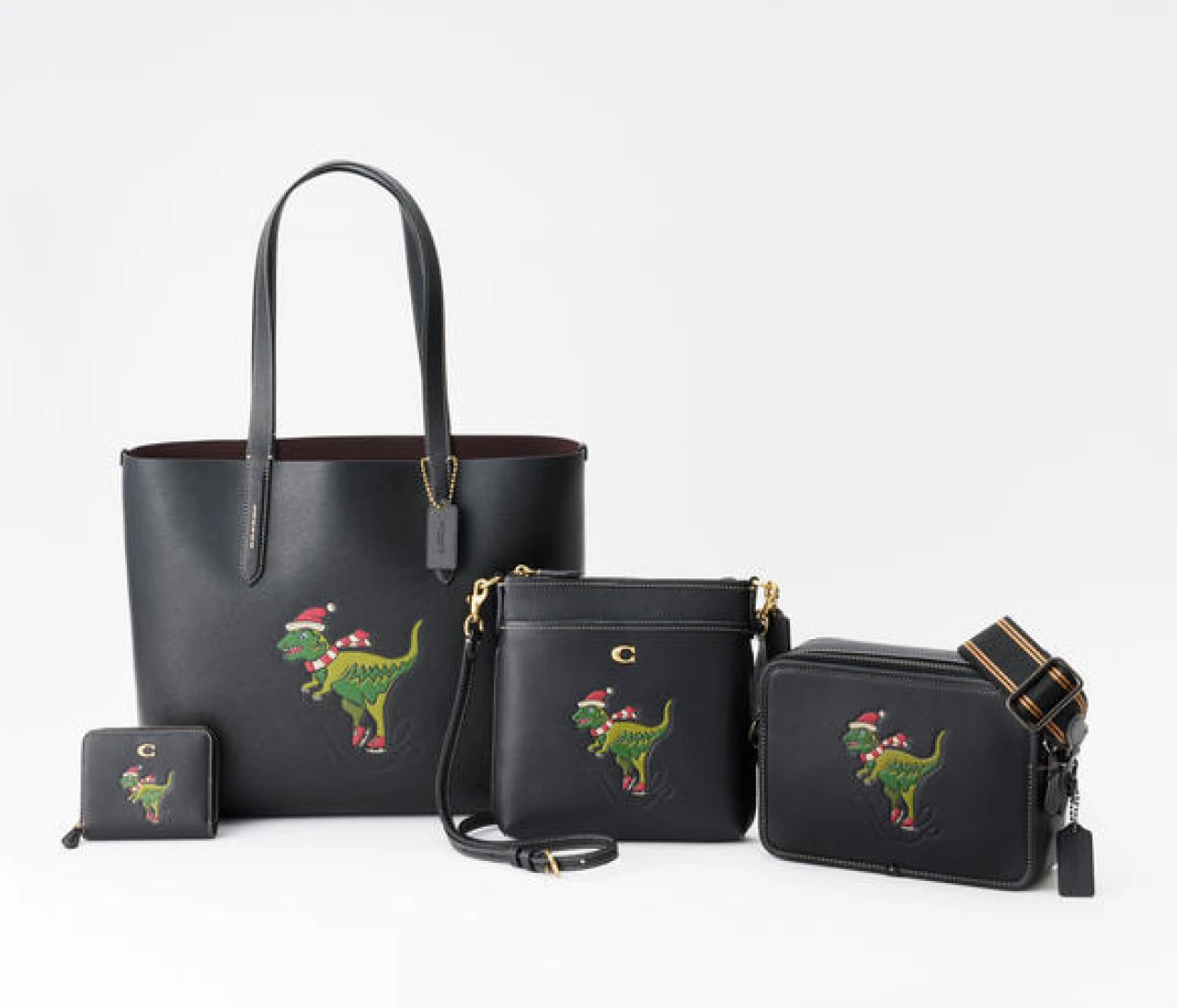 【写真】コーチ  ポップアップ ストア展開アイテム