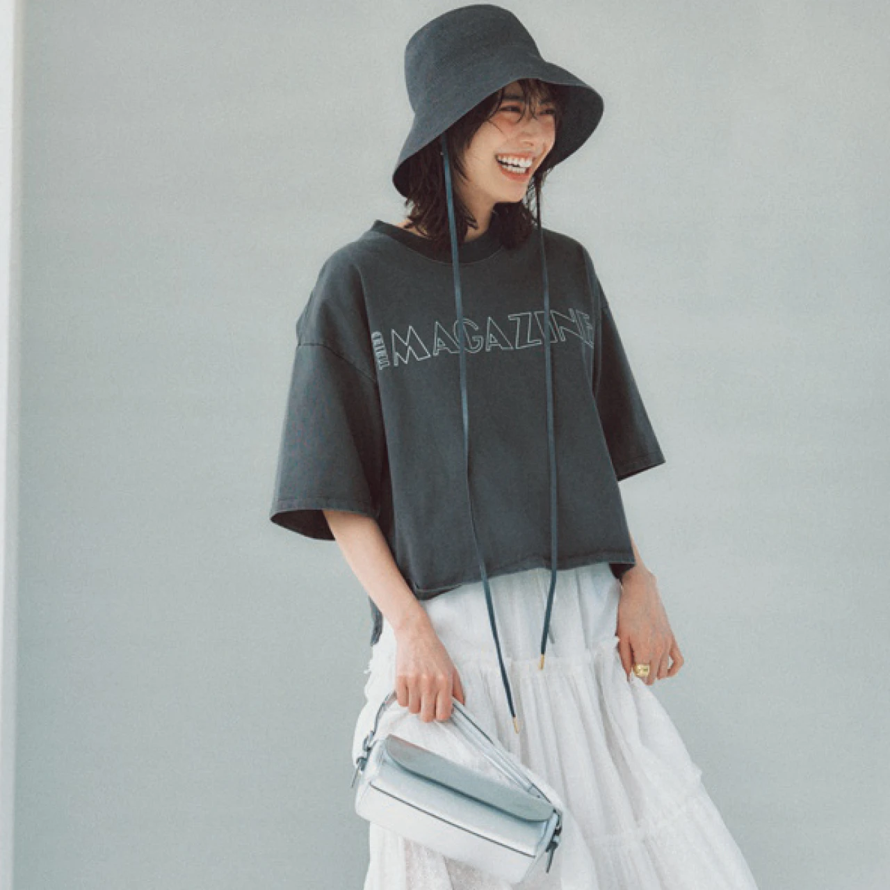 【THIRD MAGAZINE（サードマガジン）】カジュアル加減がちょうどいい「ロゴTシャツ」