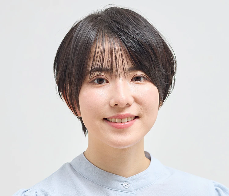 【ショート・30代～40代大人の髪型】パーソナルカラーブルベ・アッシュグレージュ