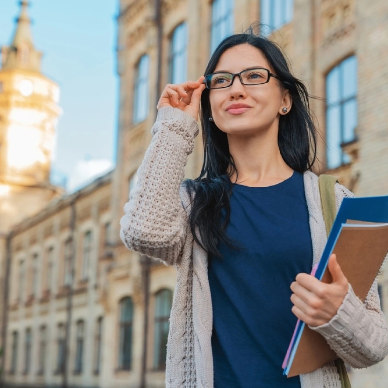 社会人の大学院進学、仕事と両立できる？ 出産リミットを考えると無謀なの？【ナミコセンパイのオフィス相談室】