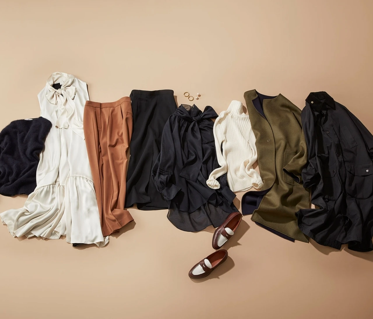 BEAMS発 “着るだけで絶対体がきれいに見える”ベーシック名品10選