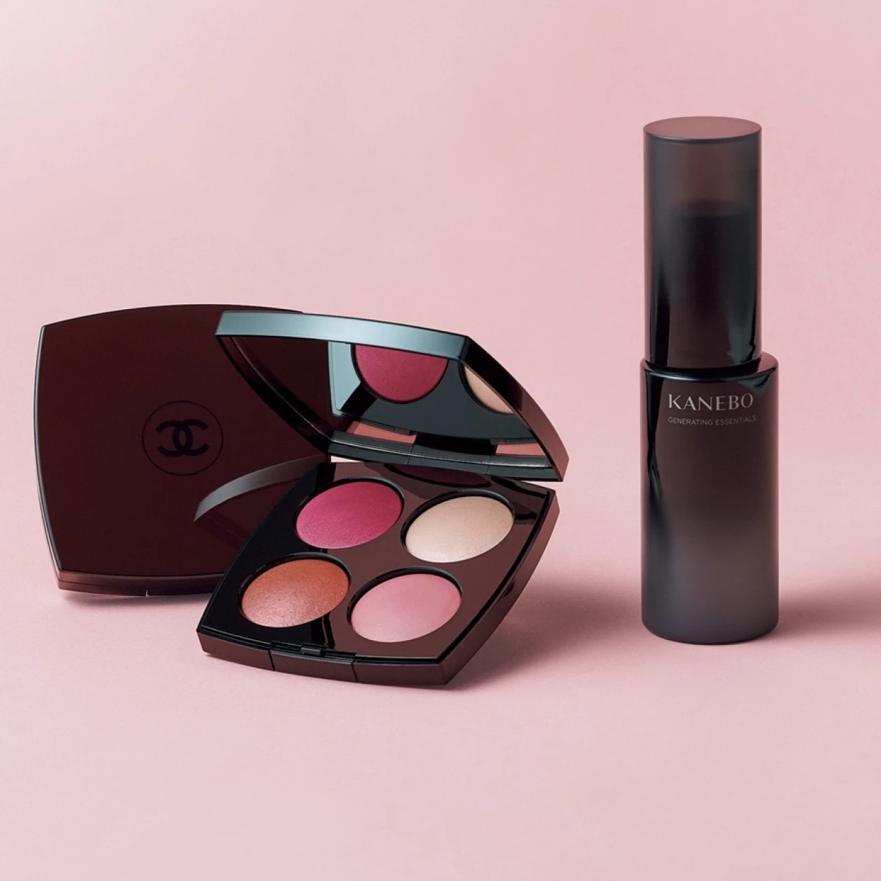 春めく肌とメイクで新しい年を多幸感いっぱいに♡ カネボウの新・美容化粧水とシャネルのフェイスパレット【BEAUTY TALK vol.43】