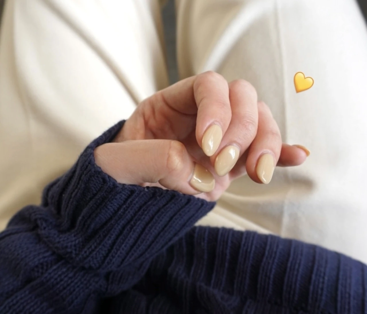 春は「クリーム色のぽってりネイル」がしたくなる気分！