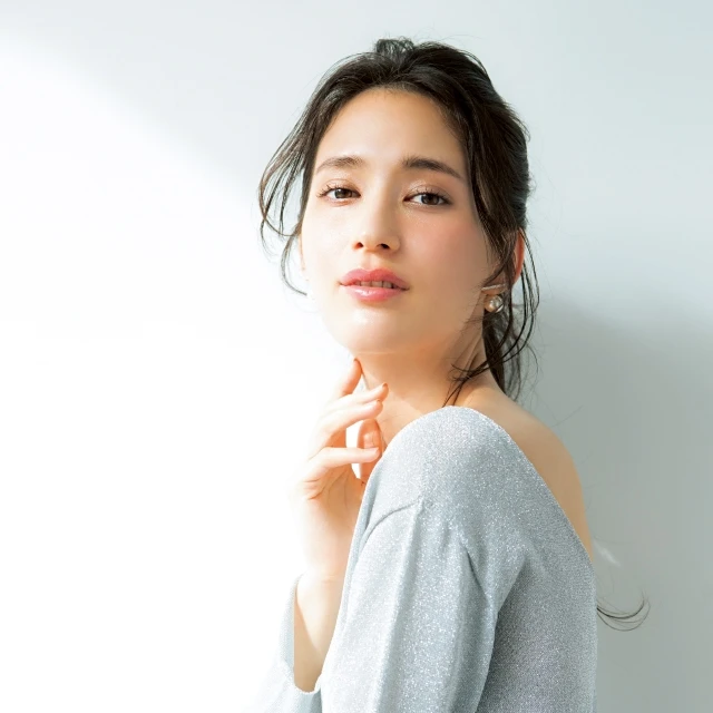 目もとの印象、若返る⁉︎ 最新アイケアをご紹介！