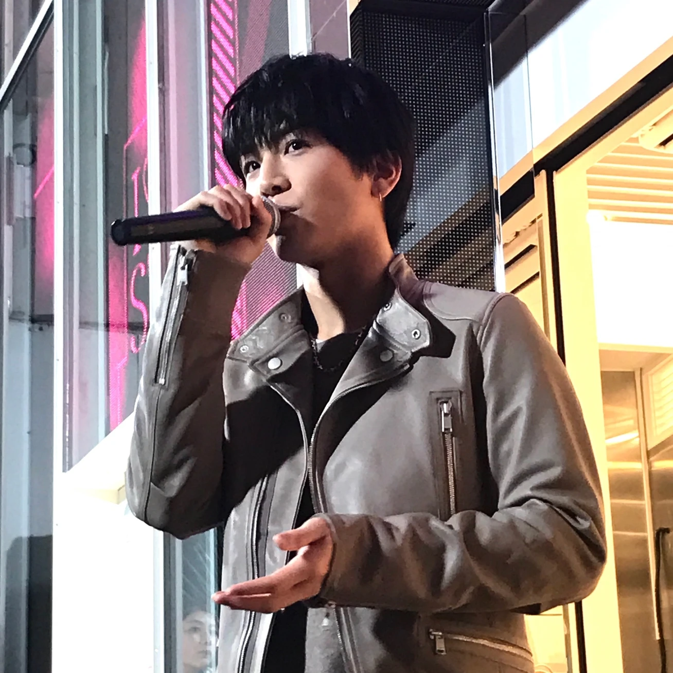 【三代目JSB岩田剛典さんがお祝い❤︎】サマンサタバサ新デジタルストア出現♥︎_3