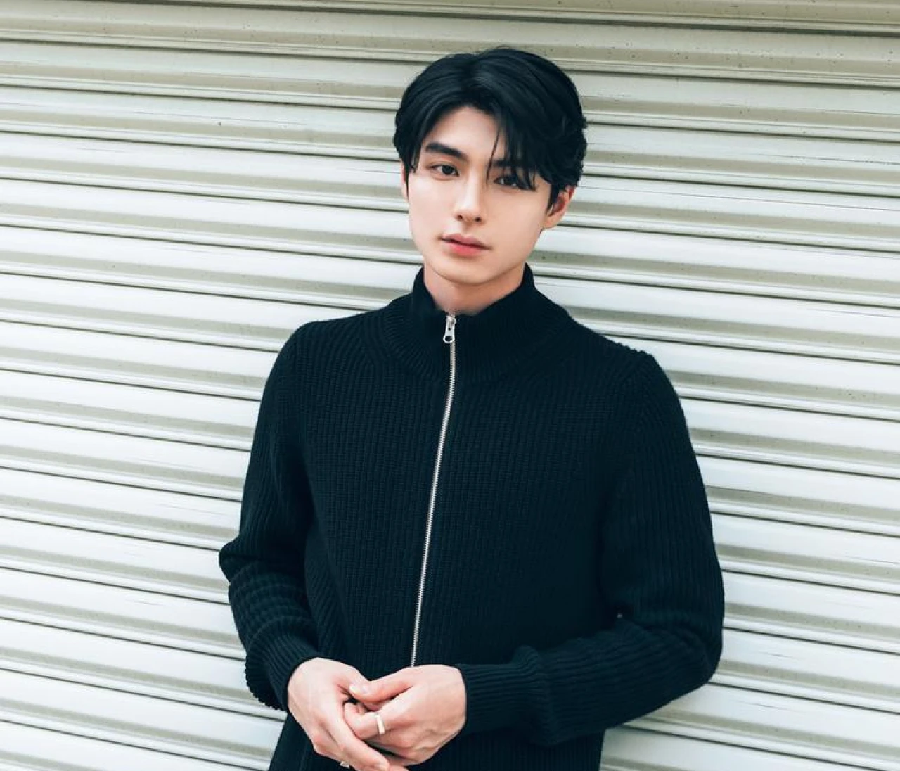 たっぷり写真で迫る、注目度No.1俳優「本田響矢」の素顔