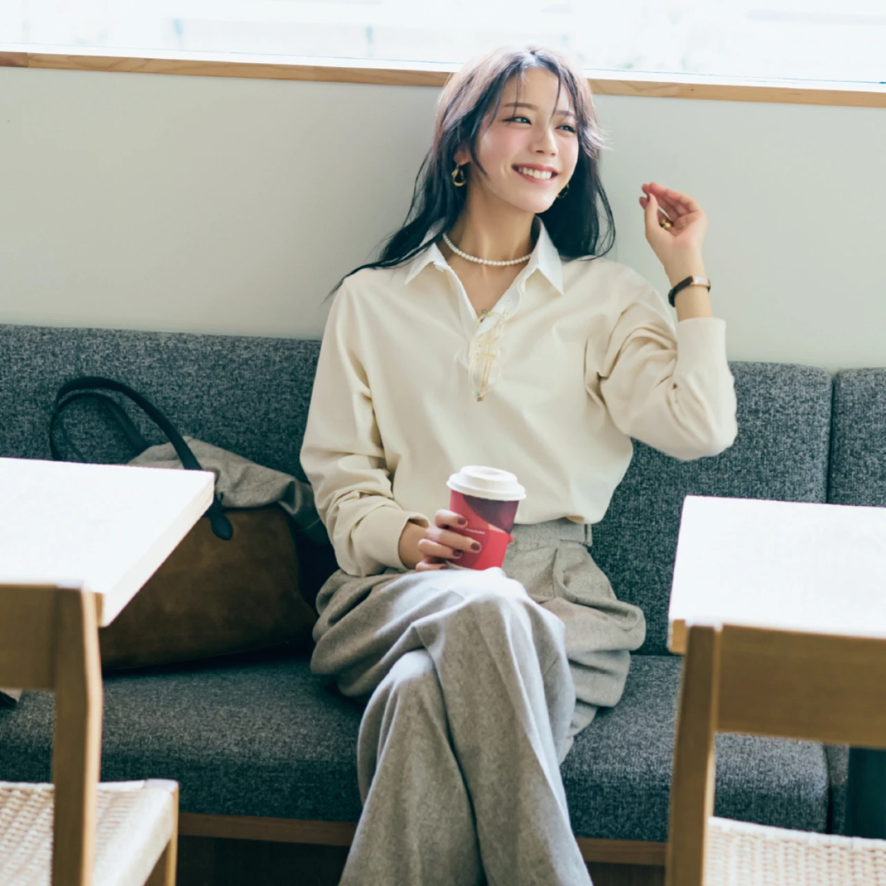 きれいめコーデにマンネリを感じたら。トップスをラガーシャツに変えて最旬プレッピーが完成!