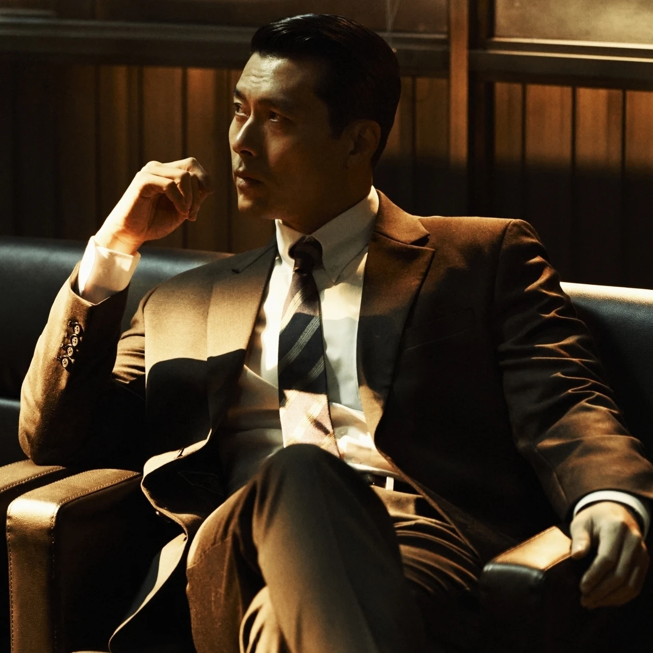 【働く30代におすすめの韓国ドラマ】ヒョンビン×チョン・ウソン、イケオジたちの生き残りゲーム 『メイド・イン・コリア』