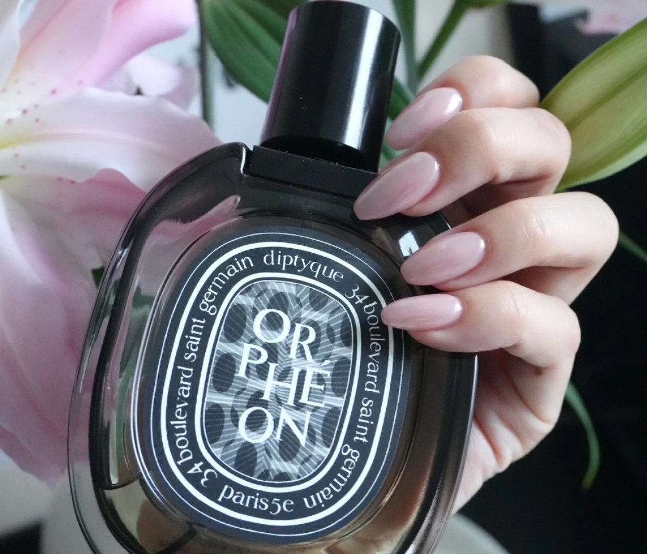 春に迷ったらこれ♡大人可愛いが叶う「ピンク系ネイル」3選｜いちごミルク・桜ミラー・ワイングラデ