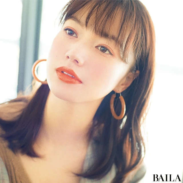 昼女子会はヴィンテージオレンジのワントーンでモード顔 #頑張りたい日の正解大人メイク②_1