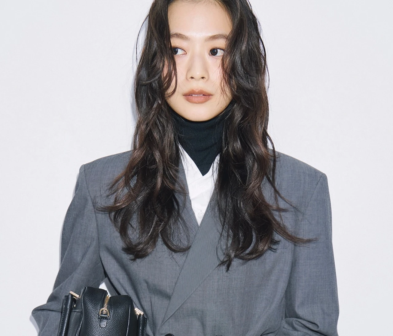 【ベルトコーデ】セットアップのメリハリ出しにベルトを投入【BAILA今日のコーデ】