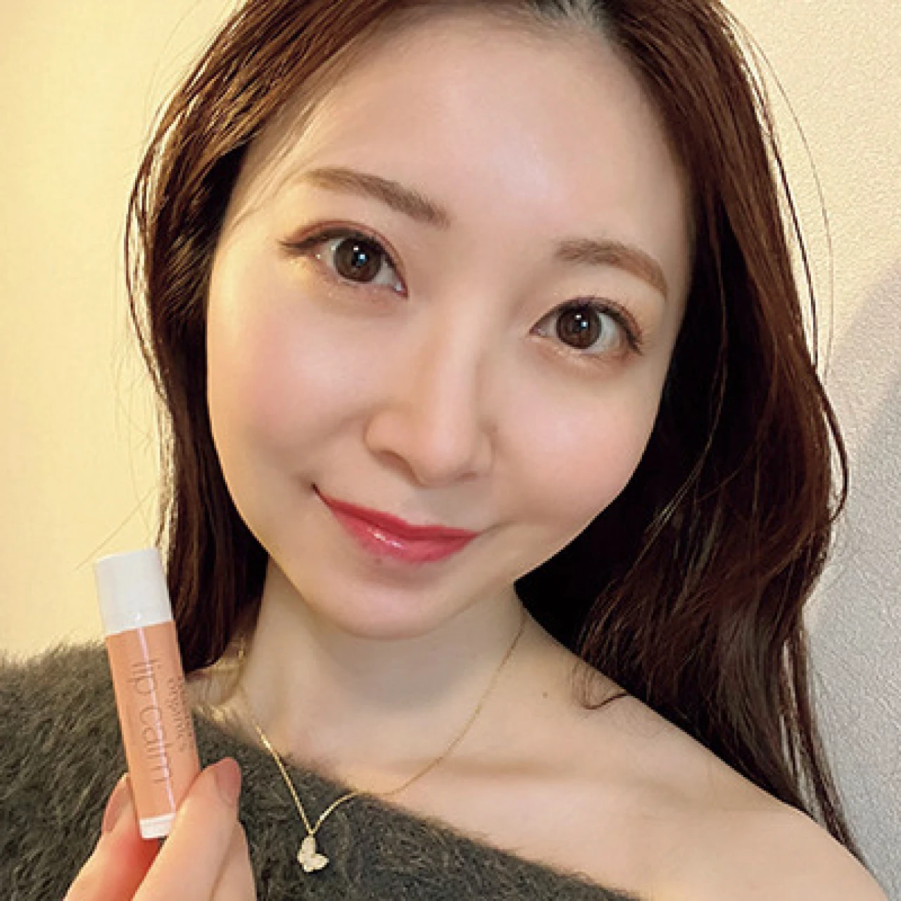 「ポーチの中の スタメンリップ」を公開【 #スーパーバイラーズ #バイラ部レポート 】