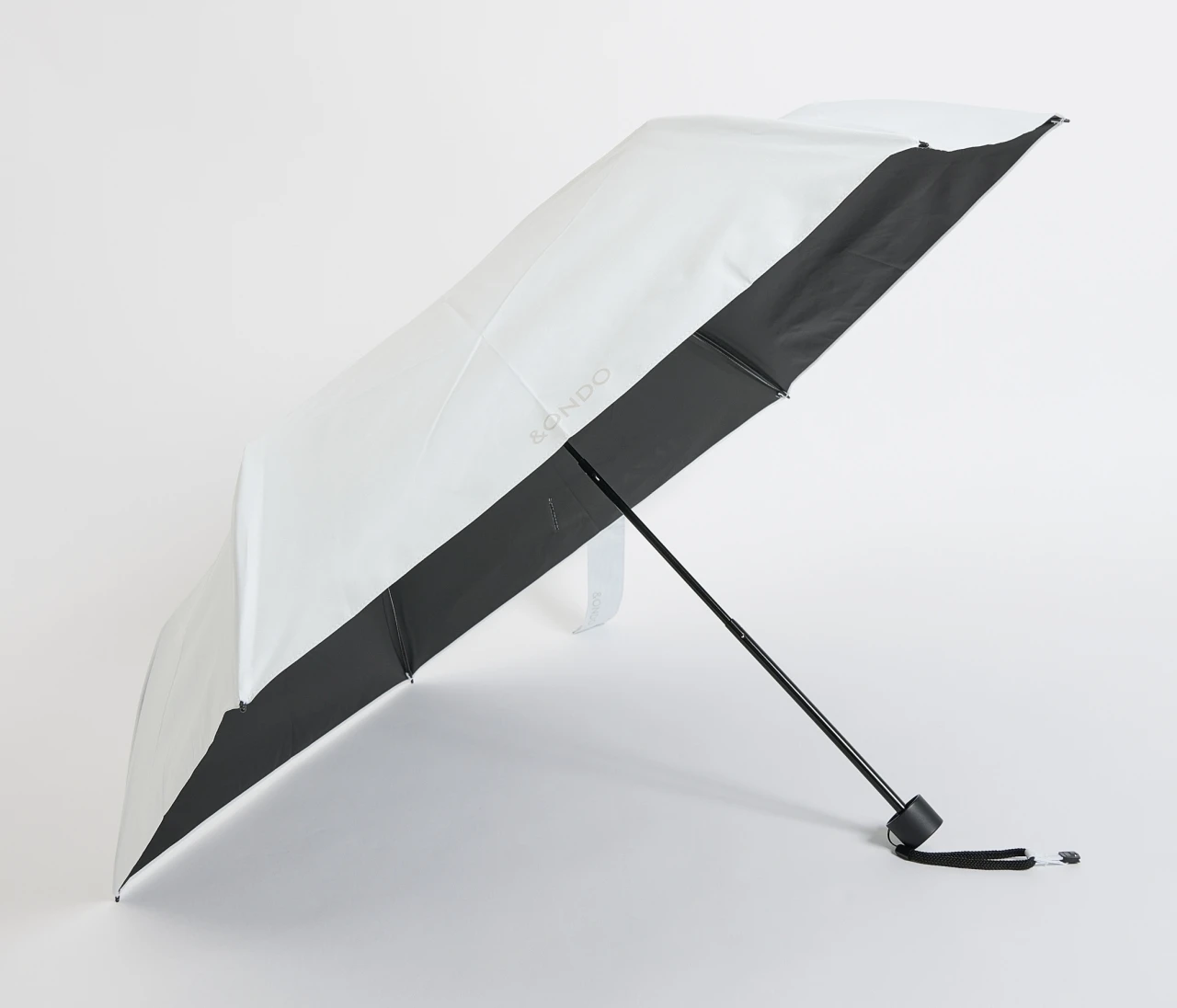 【THERMOS（サーモス）】2026新作日傘「＆ONDO COOL遮熱 日傘」をレビュー！UVカット率・遮光率は？涼しさや使い勝手を検証