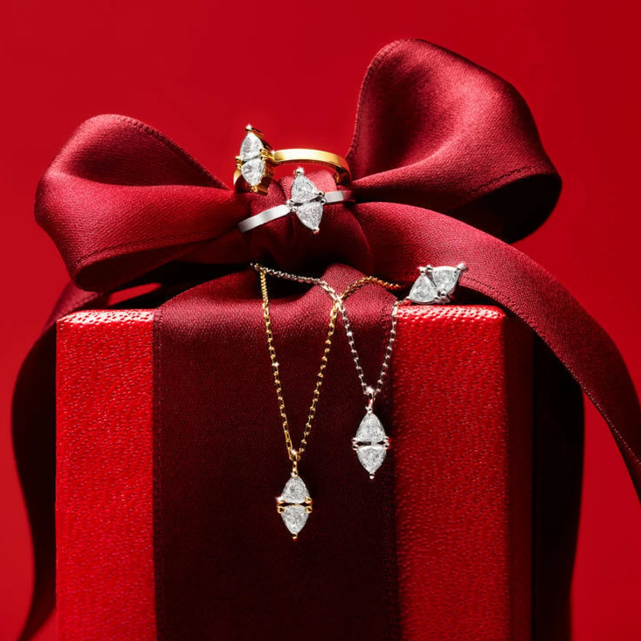 【AHKAH(アーカー)】ホリデープロモーションをスタート!セブロンシリーズの新作に注目