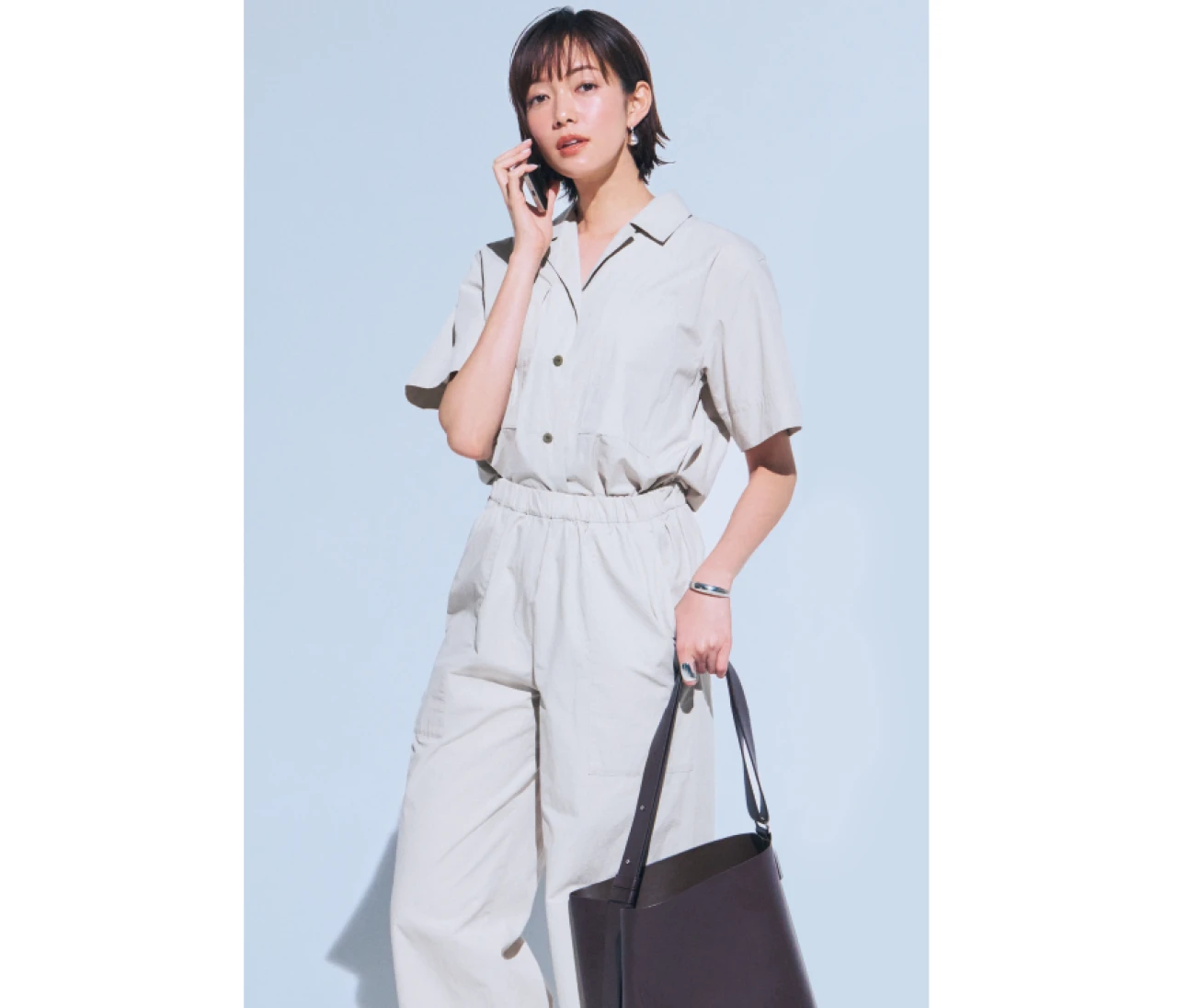 予想最高気温28度/内勤の日はサンダル合わせでオールインワンの鮮度アップ【BAILA今日のコーデ】