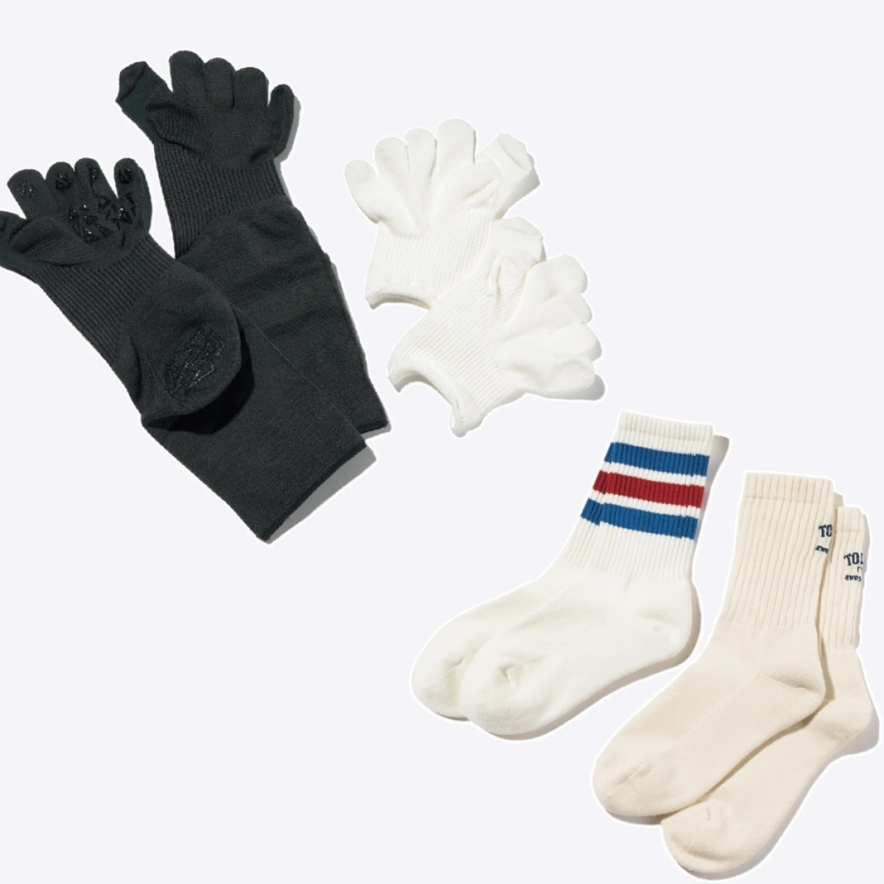 靴の痛みを軽減してくれる靴下とは？ 外反母趾専用ソックスや中敷きにも注目！