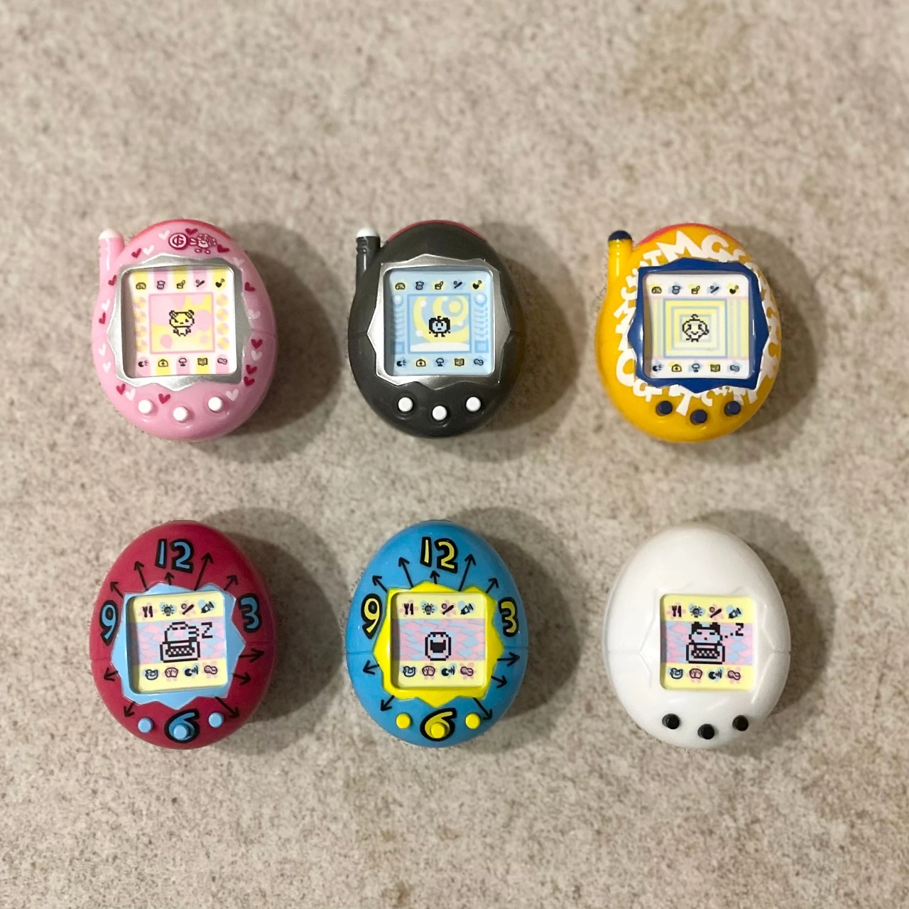 【コスメになったたまごっち】7月29日発売 たまごっちリップ&チーク