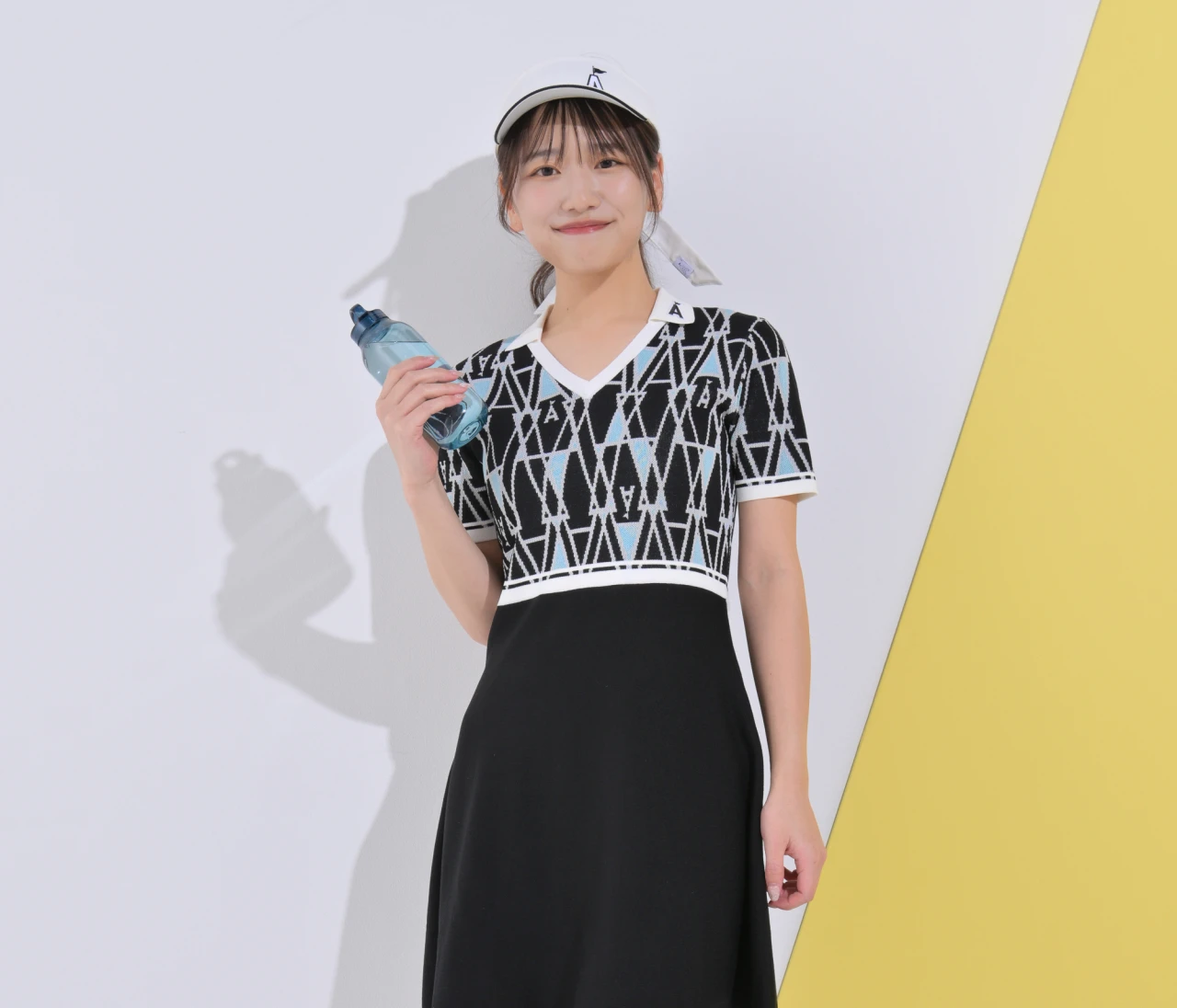 読者が着てみた！【30代のためのゴルフウエア】大人可愛いを追求するなら『アダバットストリーム』