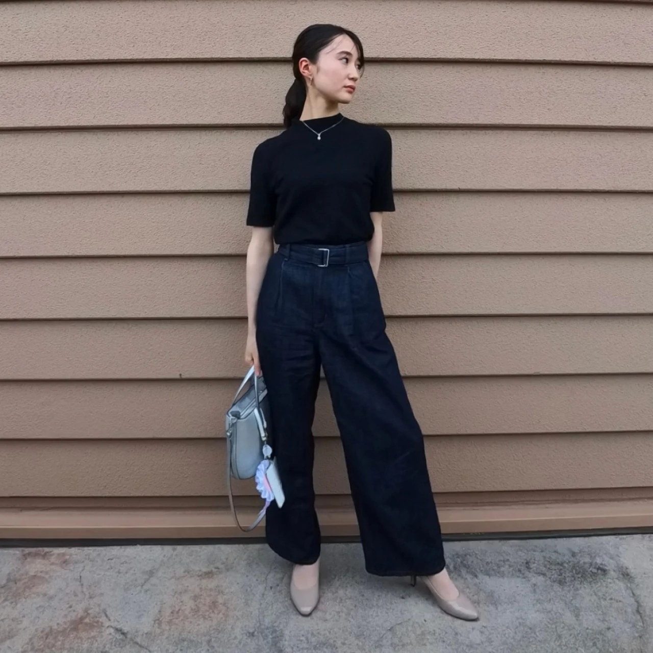 【骨格ウェーブ】GUプチプラデニム「ライトデニムベルテッドワイドパンツ」の夏コーデ