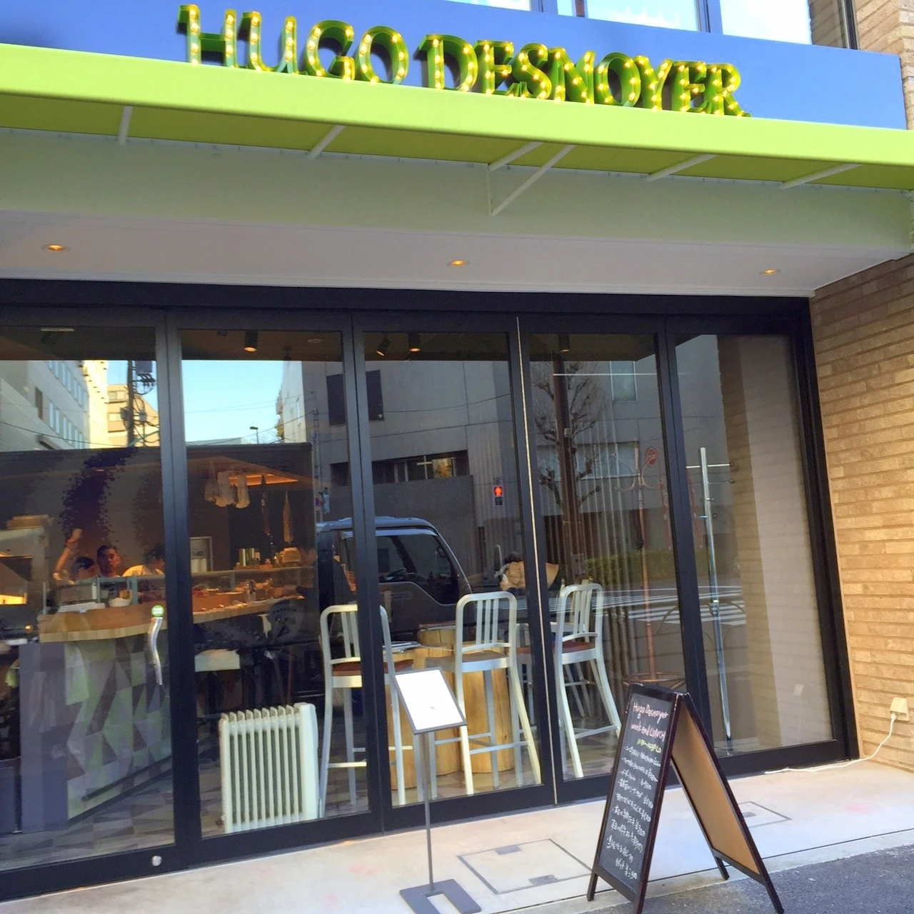 「世界一のお肉屋さん」!週末はパリ発のビストロで肉を食す