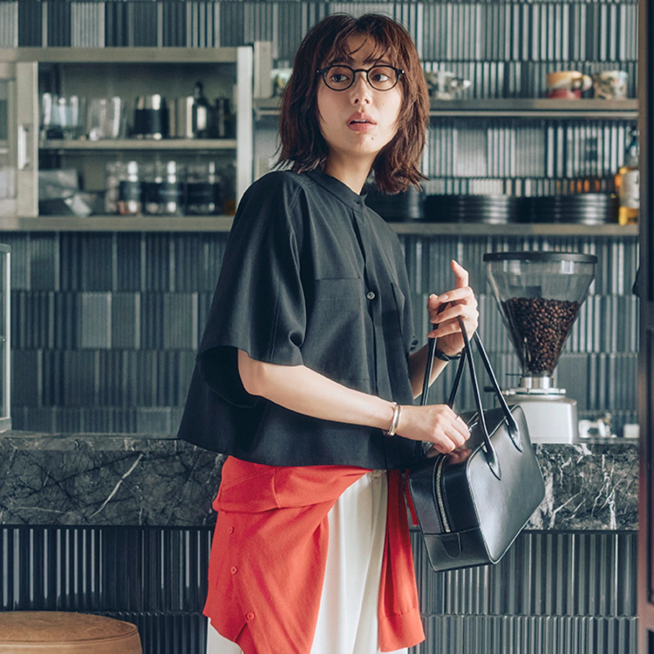 【涼しい通勤ワイドパンツ】プロが厳選！ガリャルダガランテの“美脚とろみパンツ”で夏を素敵に乗り切る
