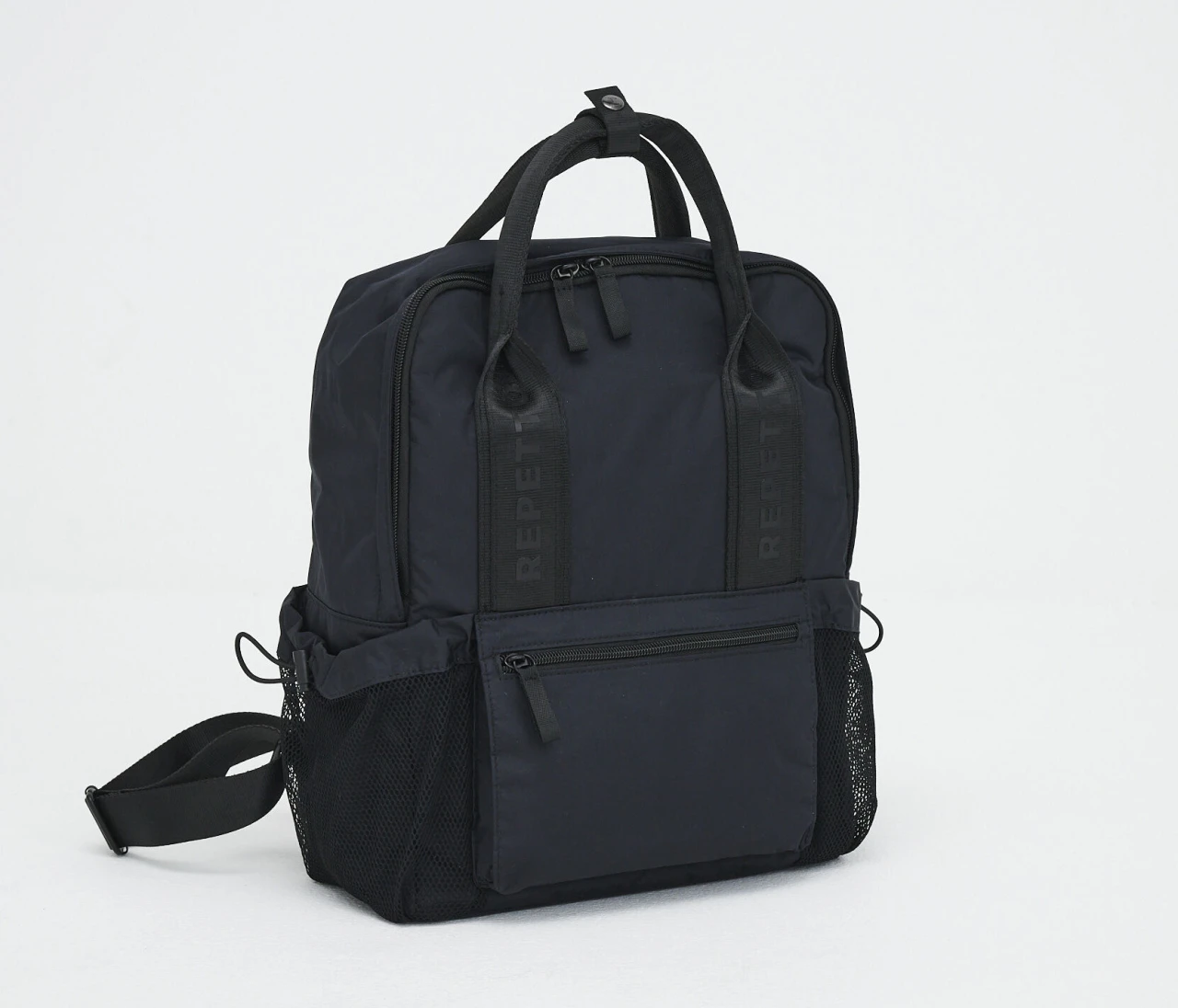 フェミニン派におすすめ！ 小柄さんも持ちやすい 「レペット」の2WAYリュック【優秀通勤リュック】