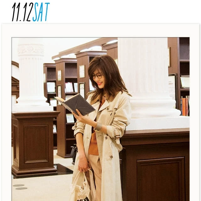 リラックス感上昇！　休日はロングトレンチのベージュトーンコーデで♡