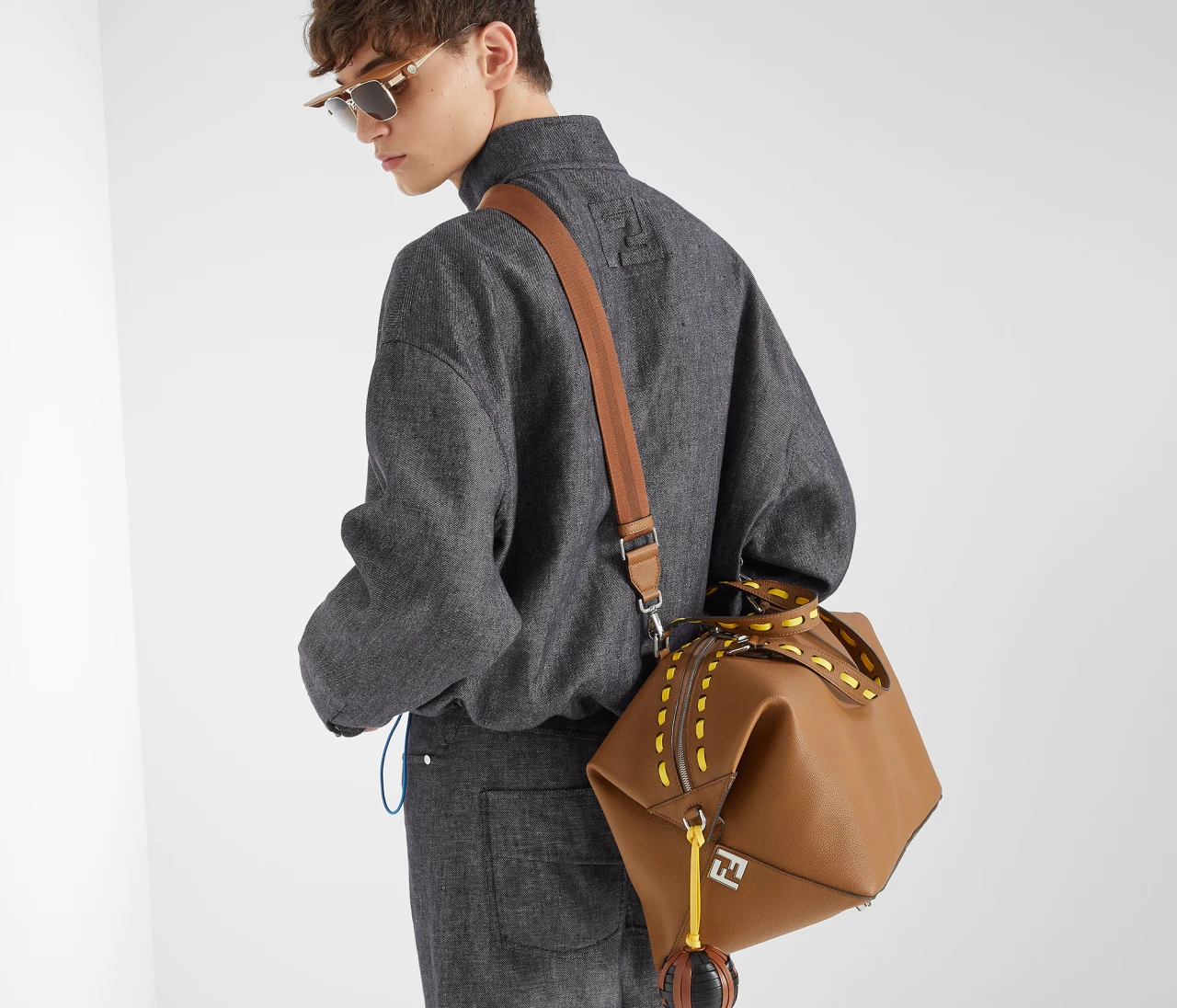 【FENDI（フェンディ）】洗練された旅のパートナー「フェンディ ルイ ダッフル」バッグを発売！ 