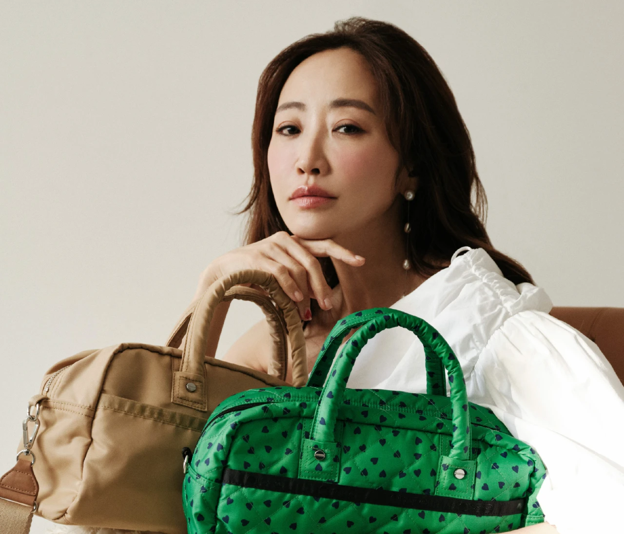 【LeSportsac（レスポートサック）×神崎恵さんコラボ最新作】新型のミニボストンや縦型トート、前回即完売のバックパックも新色で登場