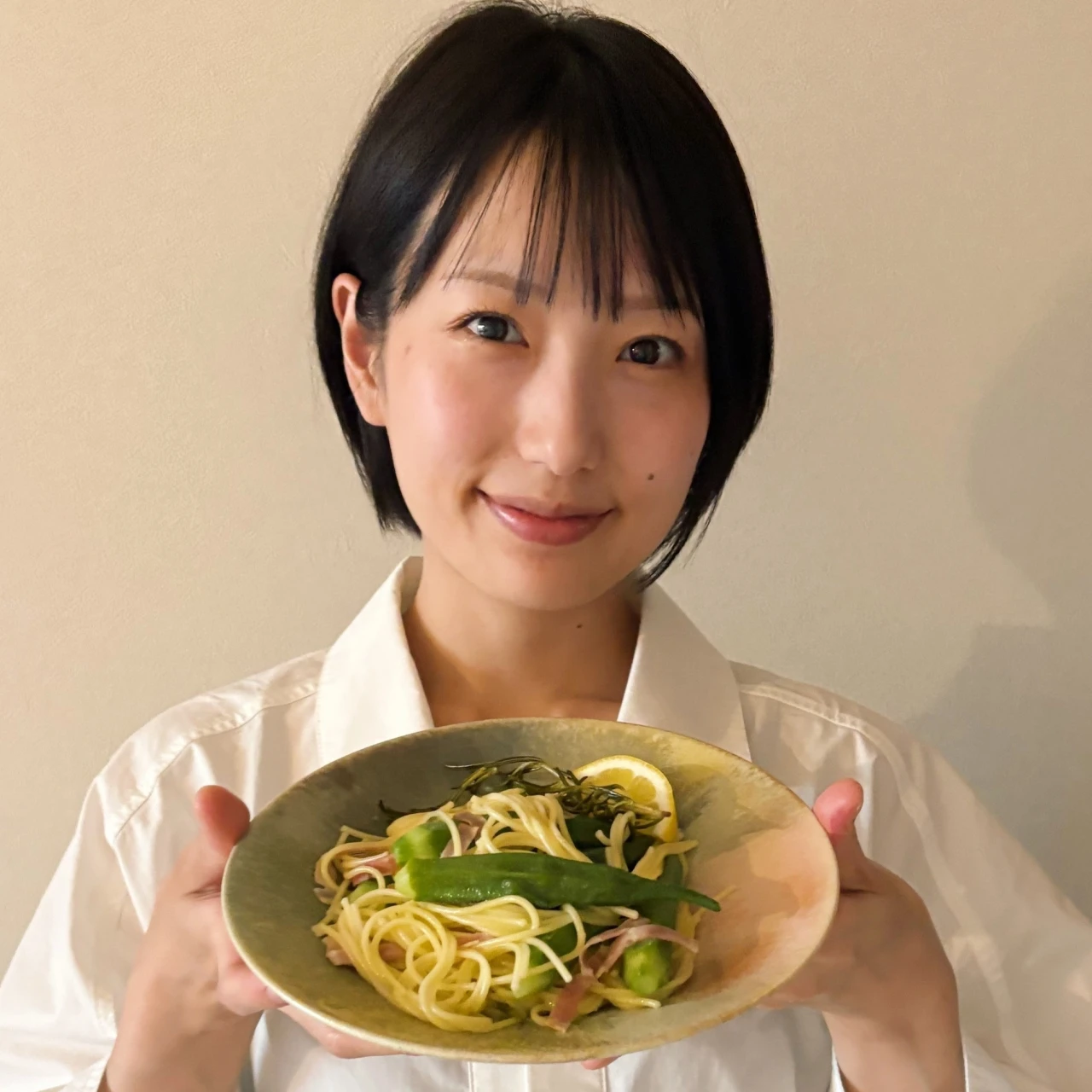 【長谷川あかりのご自愛ごはん vol.58】簡単なのにごちそう気分！ 「とろけるオクラのワンパンパスタ」