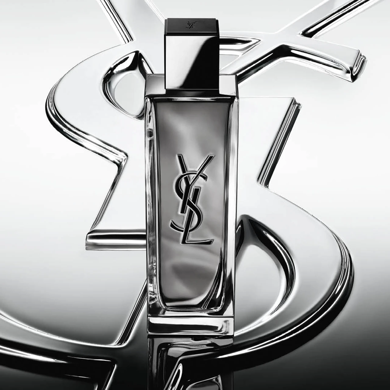 【YSL BEAUTY】軽やかなのに深い。新フレグランス「MYSLF オーデトワレ アンタンス」が登場