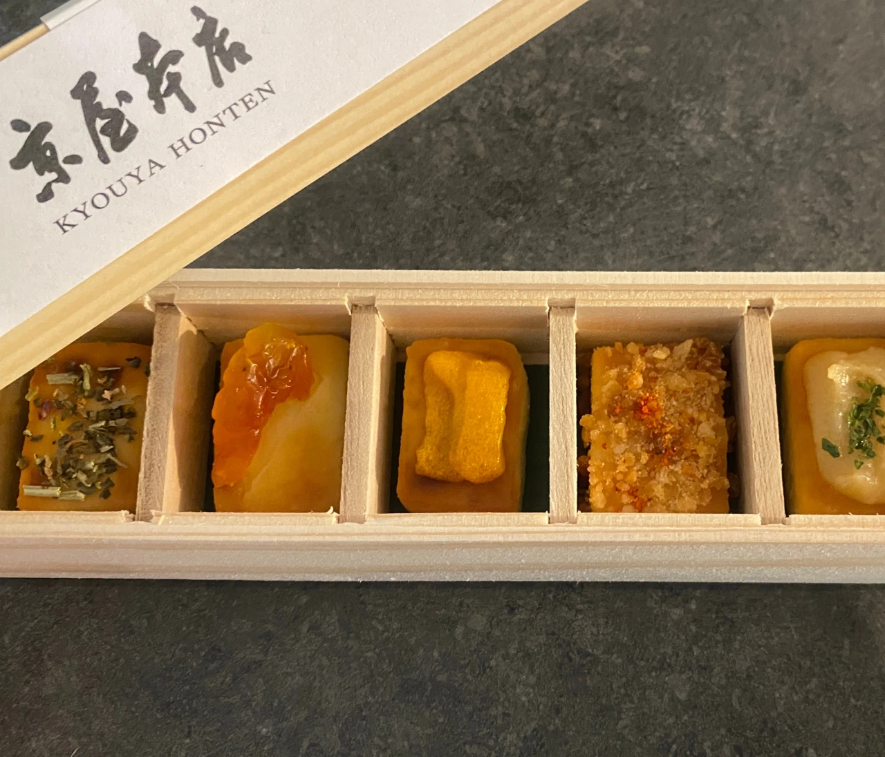 ななつ星in九州で使用。超高級クリームチーズ？#手土産部