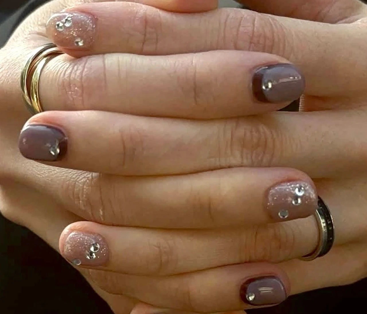 【2月ネイル】オフィスネイルでもバレンタインを感じたい！