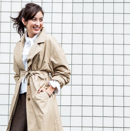 袖コンニット&ブラウスでも着太らない【ゆとりコート】5選