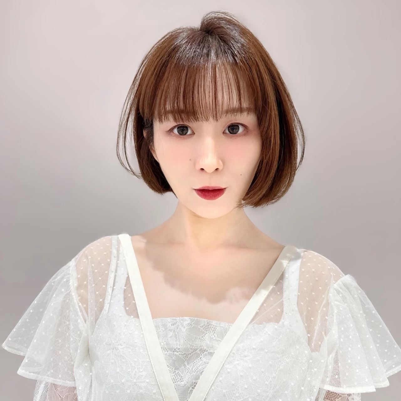 【ボブ・30代~40代大人の髪型】涼しい髪型!ふんわりガーリーボブ