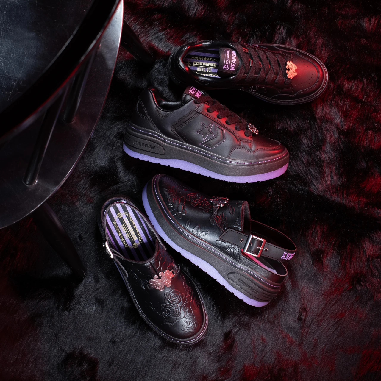 【CONVERSE × ANNA SUI(コンバース × アナ スイ)】「アナ スイ」らしいモチーフをまとった2つのコラボシューズが誕生