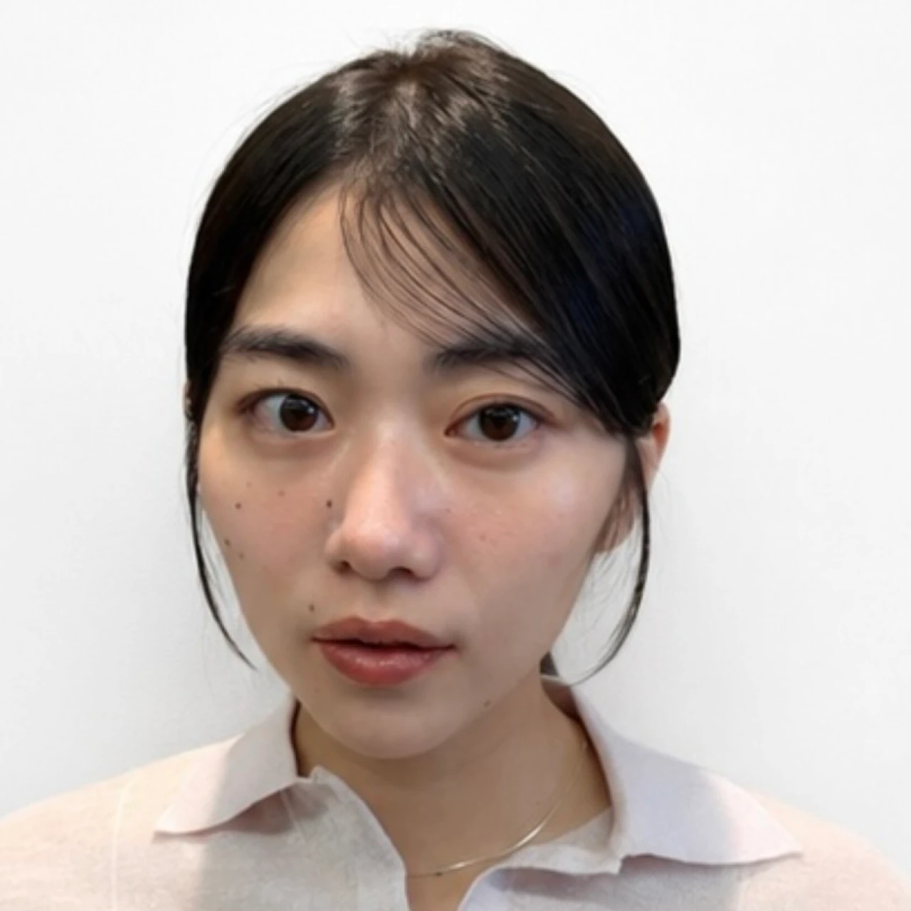 【2026年暑さ対策の涼し気ヘアアレンジ】初対面からきちんと見え！ 簡単ねじりアレンジ
