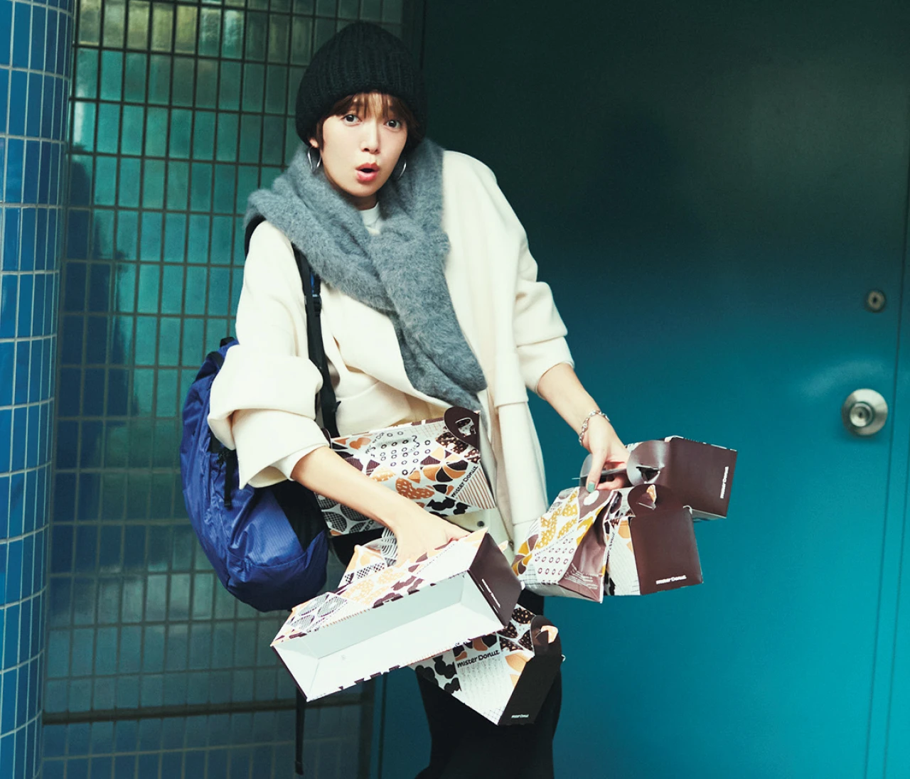 佐藤栞里の12月着回し！いっぱい食べてもお腹が楽な【伸びのいいニットスカート着回し4コーデ】