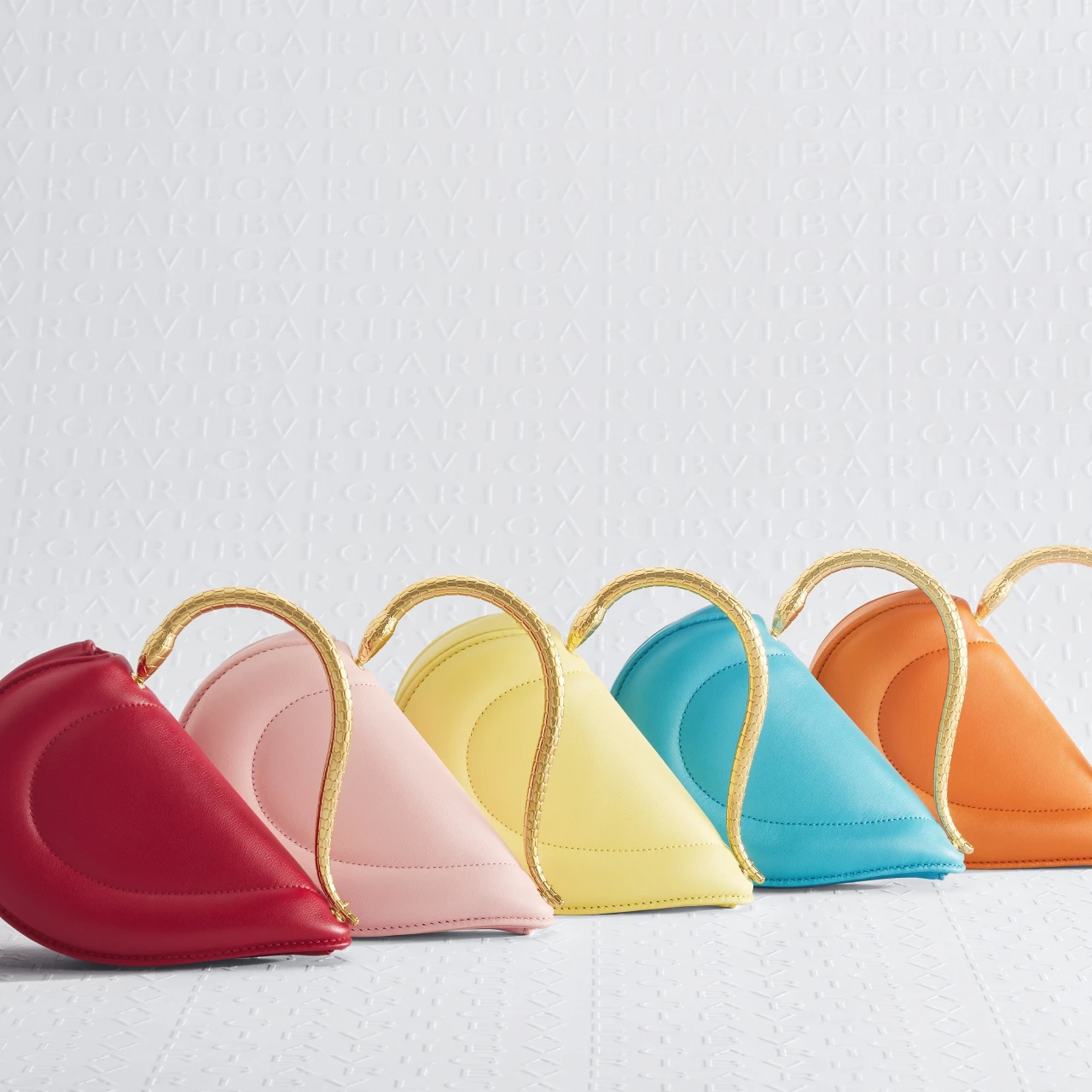【BVLGARI（ブルガリ）】ジュエリーライクな新作バッグが登場！ハート型のフォルムが印象的♡