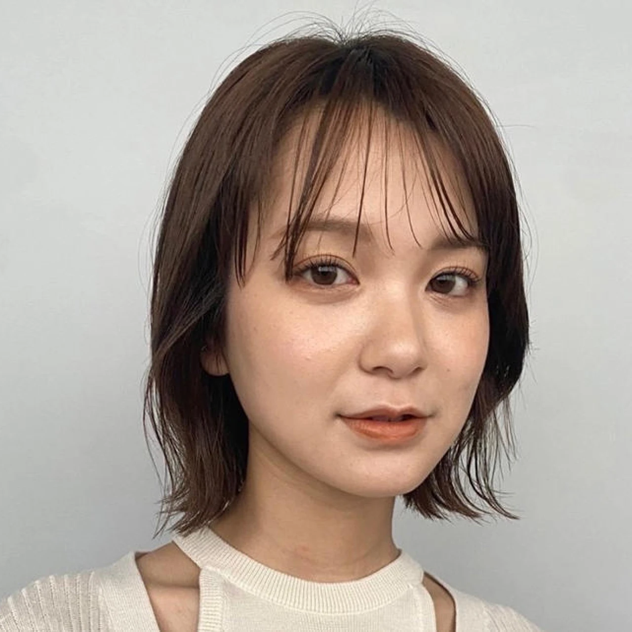 【最新】30代40代「切りっぱなしボブ」12選 夏の暑さも軽やかに涼しく過ごせる 大人女子の最旬ヘアまとめ