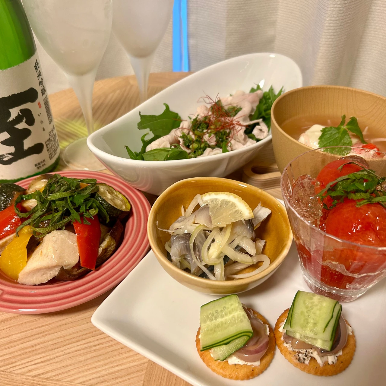 初夏の夜を楽しむ、おうち居酒屋ごはんと冷酒の時間