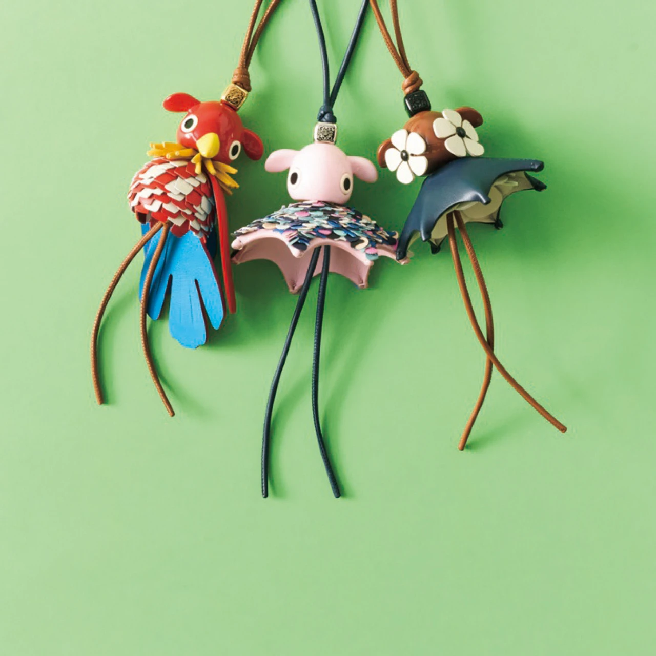 【ハイブランドの新作4選】フェンディやジル サンダーのバッグ、ロエベのチャーム、セリーヌのバレエシューズ