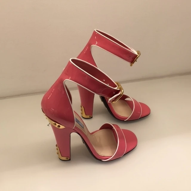 似合うピンクはありますか？ はい、この秋なら、あります