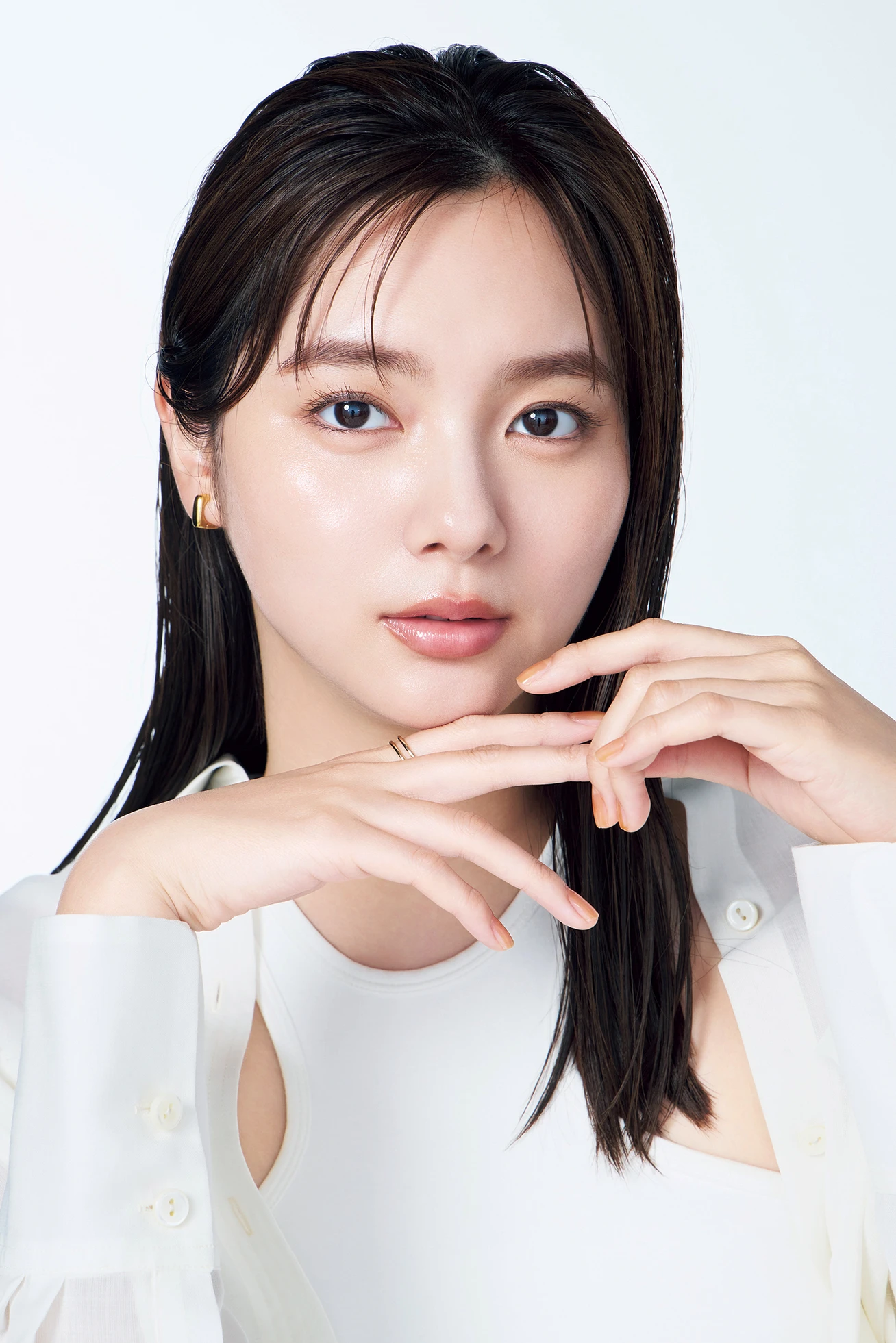 新川優愛