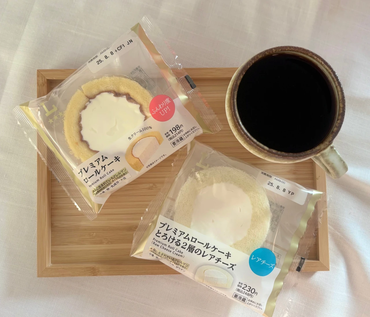 【ローソン Uchi café（ウチカフェ）】いつものプレミアムロールケーキが大変身！ 簡単アレンジ3選＆限定レアチーズ味も |今週のコンビニスイーツ大賞
